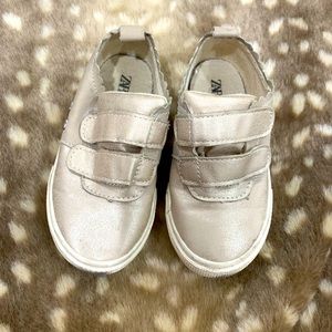 Zara- European Size 23 toddler